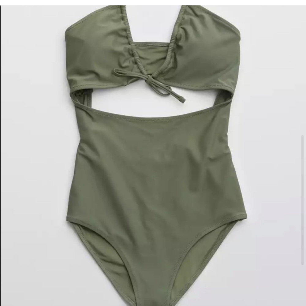 NWT Aerie Ruched Cut Out One Piece Swimsuit XS - Long